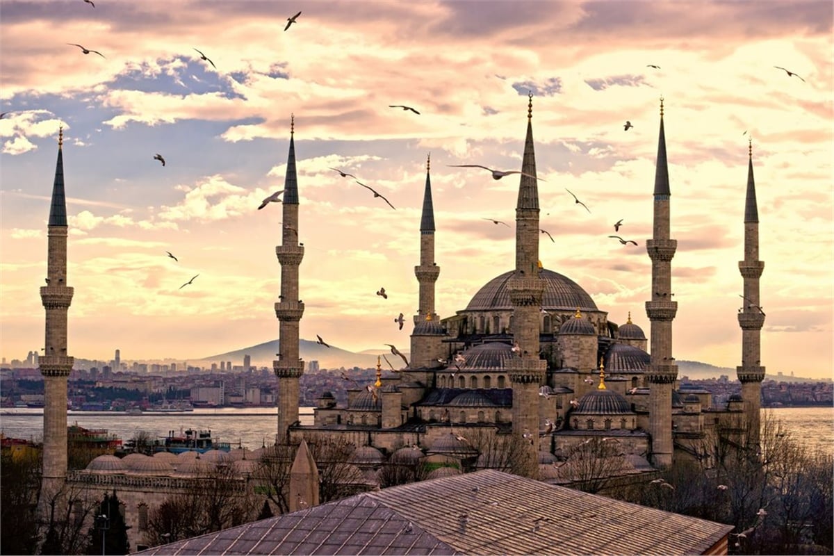 Zü'l-Karneyn İle ilgili Ayetler Nelerdir?