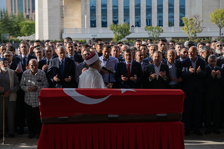 Cumhurbaşkanı Başdanışmanı Hamdi Kılıç son yolculuğuna uğurlandı