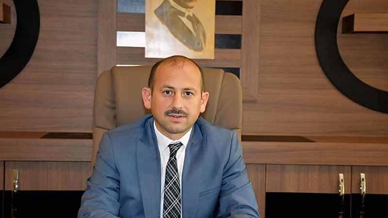 Samsun Gençlik ve Spor İl Müdürü Dereci: Bakanlık, Samsun 19 Mayıs Stadı zemini için 1 sezon daha oynanabilir kararı vermişti