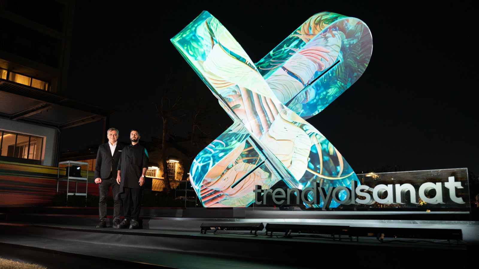 Sanatseverler Neuroflux Contemporary İstanbul’da buluştu