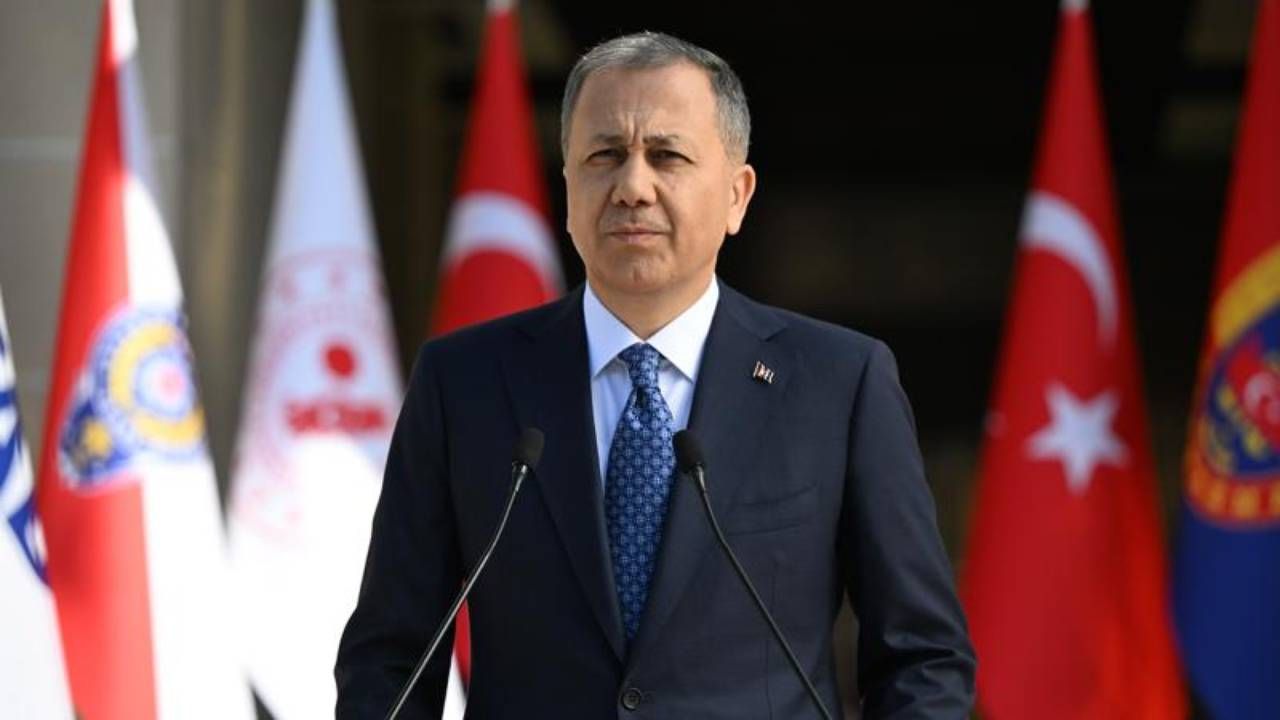 Bakan Yerlikaya, Pakistan İçişleri ve Narkotik Kontrolden Sorumlu Devlet Bakanı ile görüştü