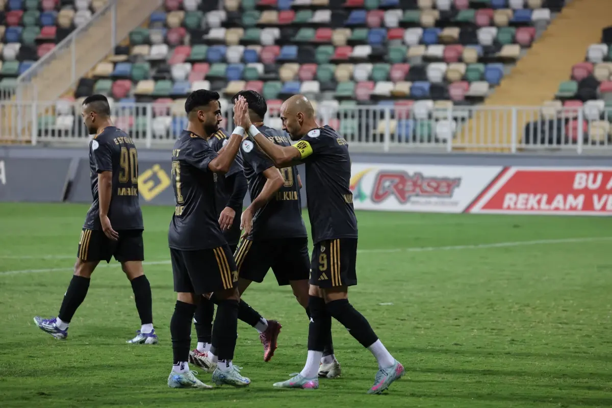 Aliağa FK, Bornova 1877’yi 6-0 Geçerek Tur Atladı