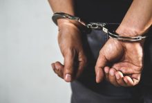 Ayrılma aşamasındaki eşini ikna edemeyince kayınpederinin evini yakmış! Bolu’da yayla evlerinde çıkan yangına ilişkin yakalanan zanlı tutuklandı