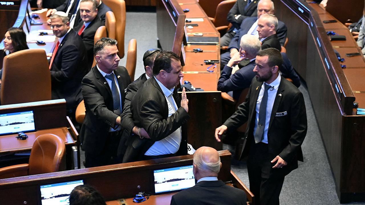 İsrail’de Trump’a karşı ‘Filistin’i tanıyın’ pankartları İsrail’de Trump’a karşı ‘Filistin’i tanıyın’ pankartları