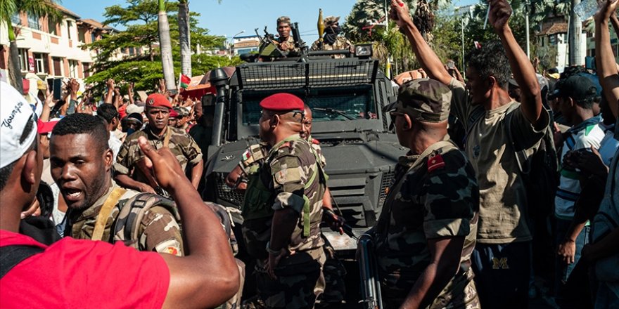 Fransa, Madagaskar İlişkilerinde Yeniden Etkili Olma