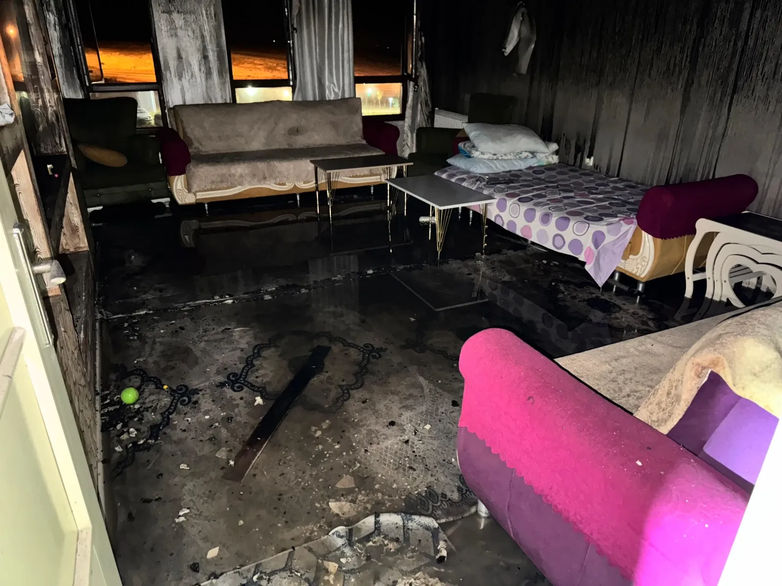 Batman’da Yangın: 1 Kişi Hayatını Kaybetti, 14 Kişi