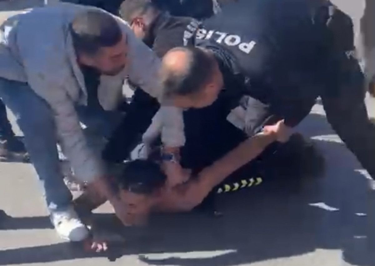 İstanbul’da kaza yapan alkollü sürücü polise direndi