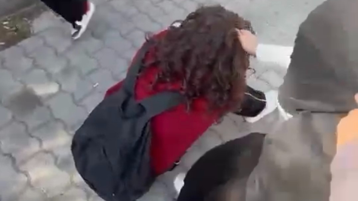 Balıkesir’de Kız Öğrenciler Arasında Kavga Ortaya Çıktı