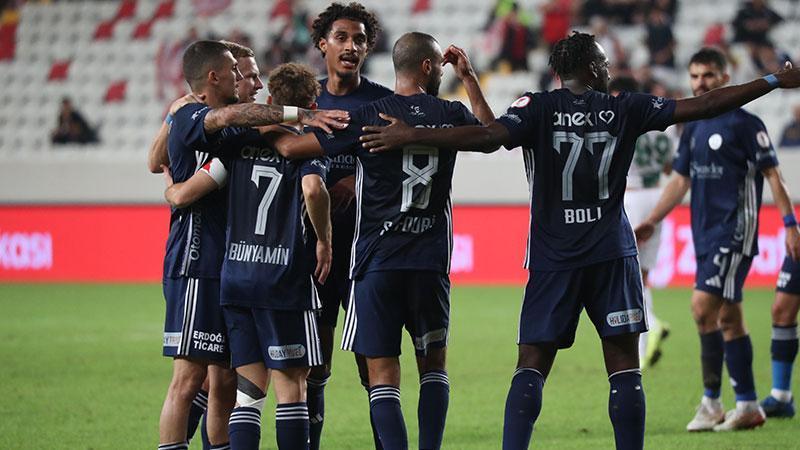 Antalyaspor, Ziraat Türkiye Kupası’nda Bursaspor’u geçti