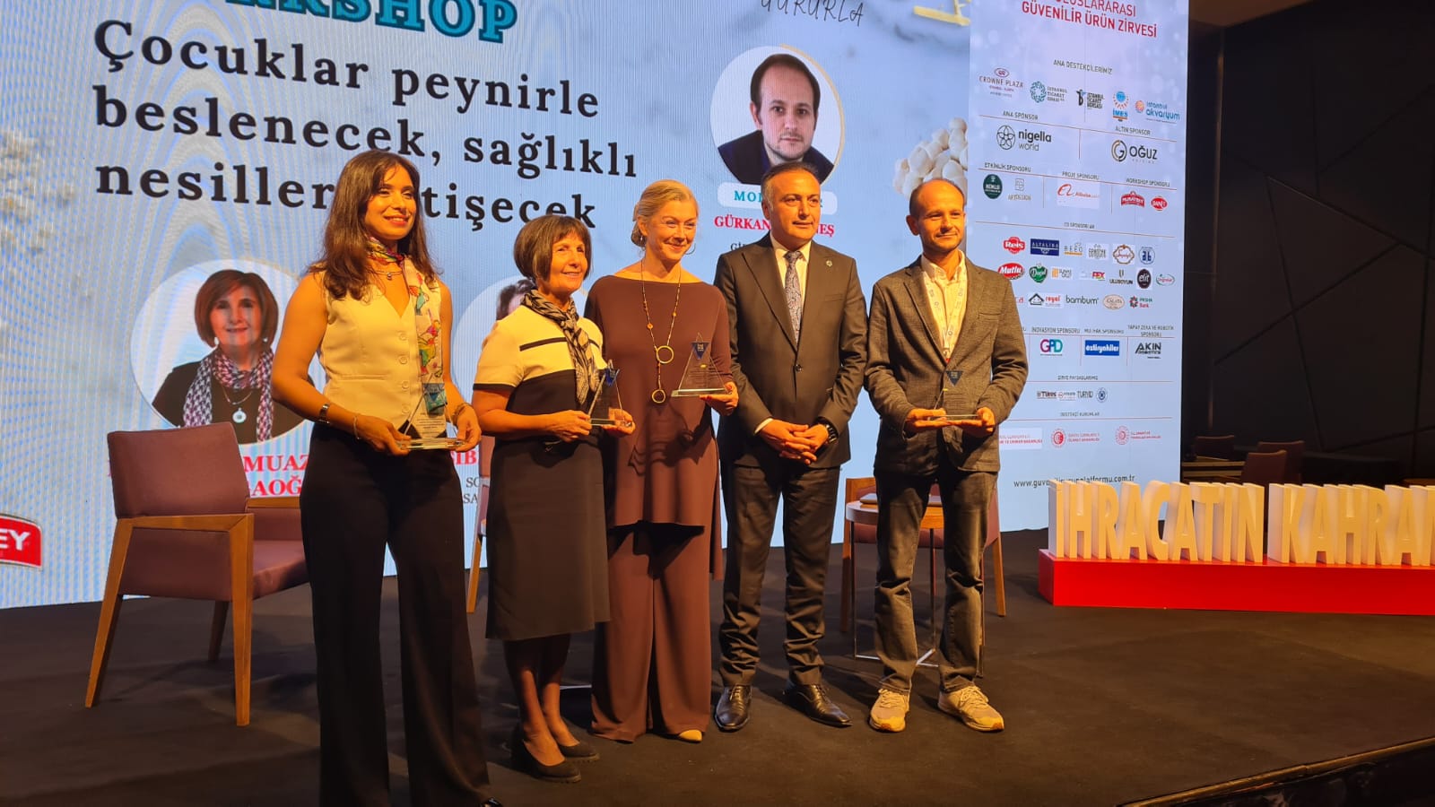 Muratbey, Uluslararası Güvenilir Ürün Zirvesi’nden yine ödülle döndü