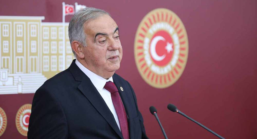 Hükümetin Dış Politikasına Eleştiriler Gündemde Hükümetin Dış Politikasına Eleştiriler Gündemde