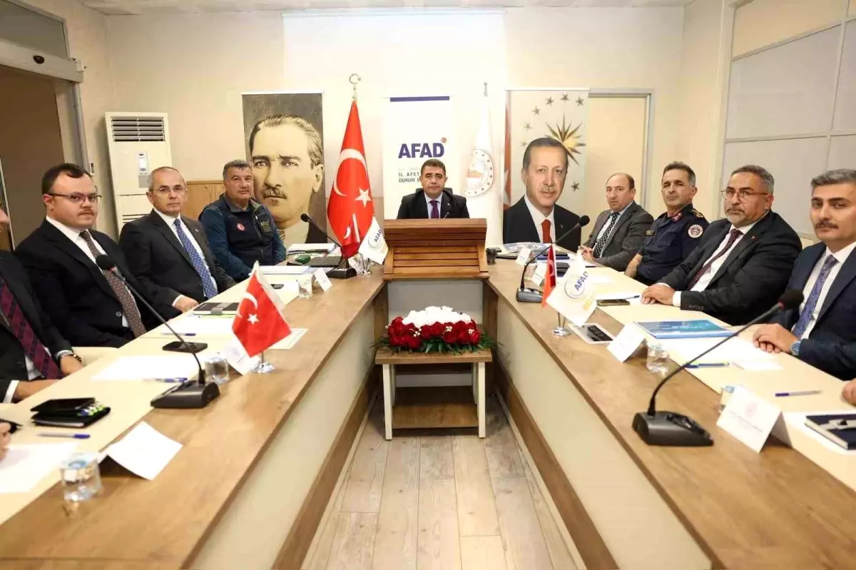 Düzce’de Afet Riski Azaltma Planı Toplantısı Düzenlendi