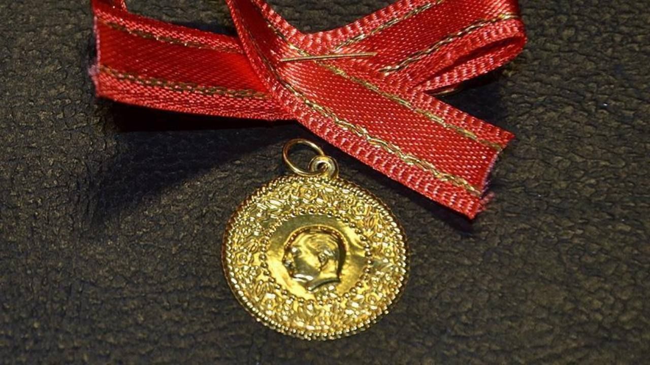 Altının kilogram fiyatı 5 milyon 738 bin liraya çıktı