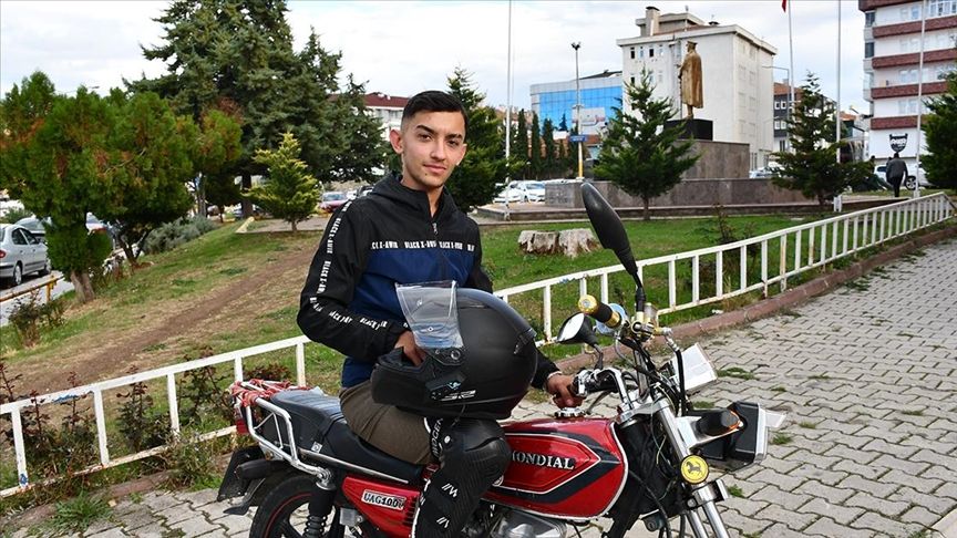 ASAYİŞ Cezadan sonra kask kullanmaya başlayan kurye kaza geçirince polise teşekkür etti