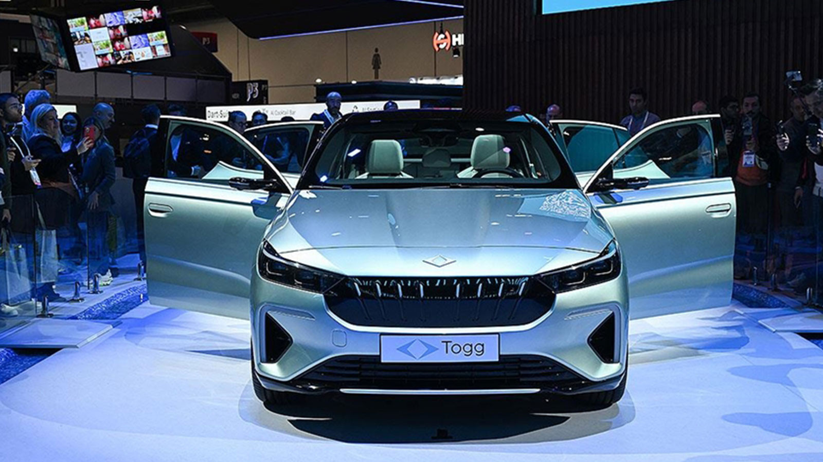 Çift motorlu Togg T10X ve T10F 4More siparişe açıldı