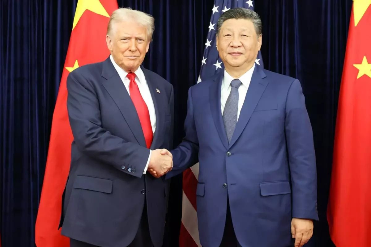 Trump ve Şi Cinping, Busan’da Görüşme Gerçekleştirdi