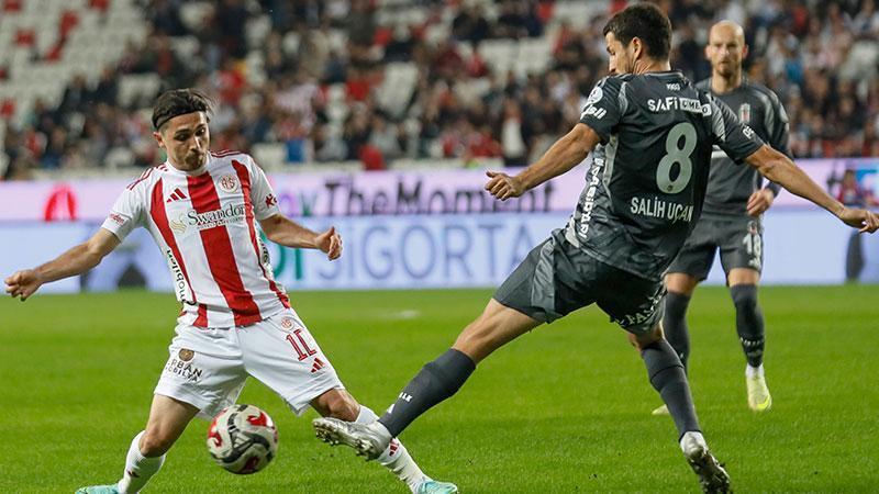 Antalyaspor, Beşiktaş’a 3-1 Mağlup Oldu