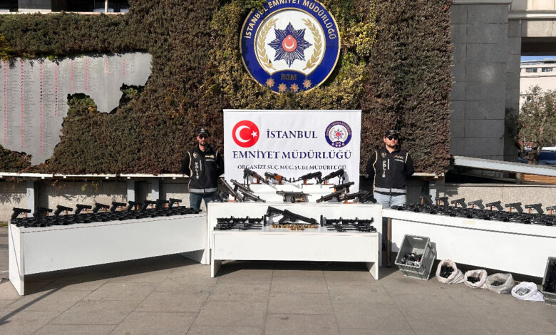 İstanbul’da son bir ayda çetelere yönelik operasyon: 145 İstanbul’da son bir ayda çetelere yönelik operasyon: 145