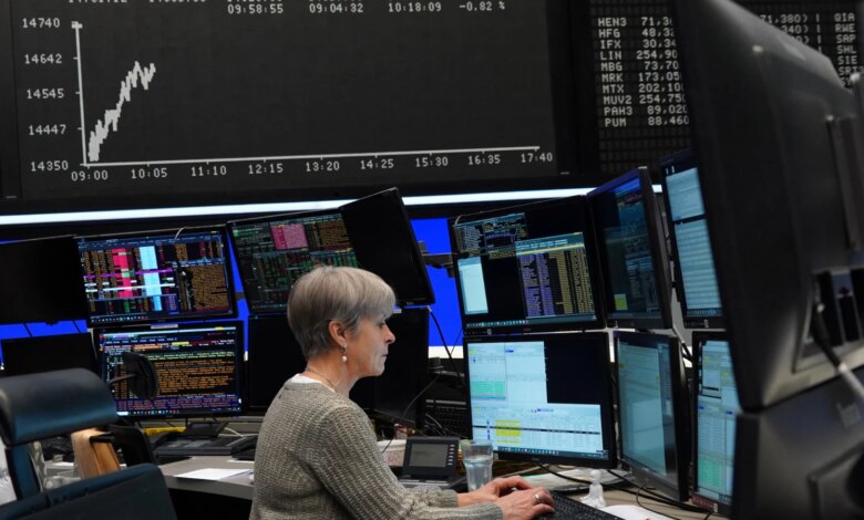 Avrupa Borsalarında Negatif Seyir Devam Ediyor Avrupa Borsalarında Negatif Seyir Devam Ediyor