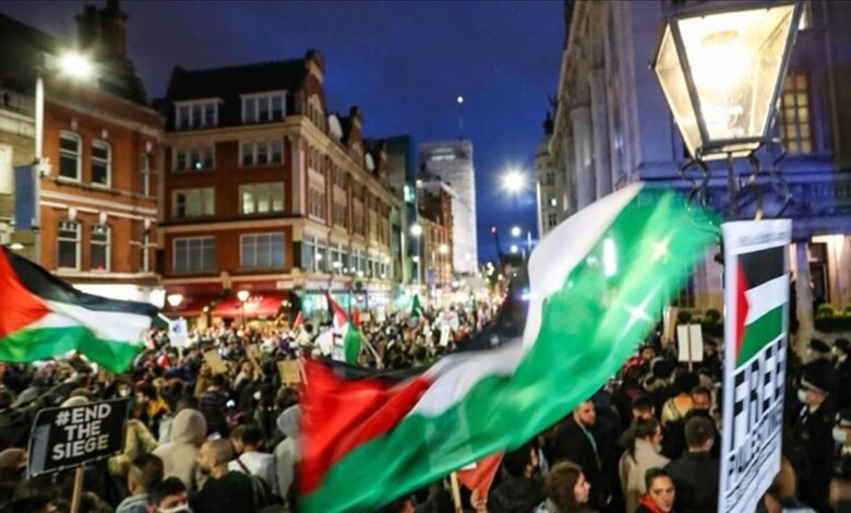 İngiltere’de Filistin Yanlısı Tutuklular Açlık Grevine