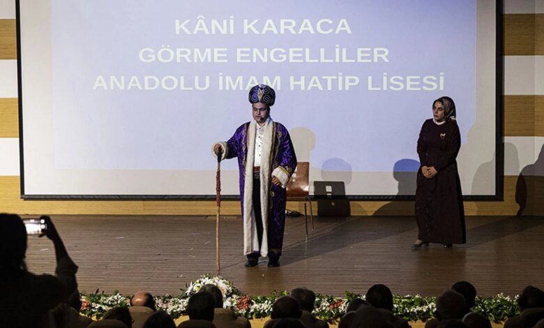 Görme Engelli Öğrenciler Meddahlık Gösterisi Düzenledi Görme Engelli Öğrenciler Meddahlık Gösterisi Düzenledi